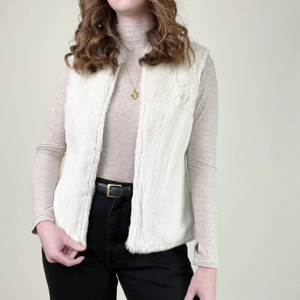 Vintage White Fur Vest Light Jacket Coat Old Money Quiet Luxury Elevated Basic - Picture 6 of 6